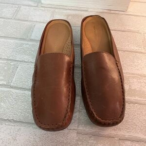 Elegant Brown Leather Women's Loafers